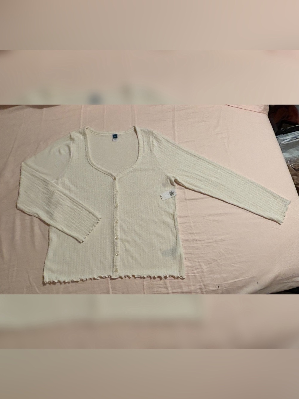 NWT Old Navy Women’s Ivory Rib-Knit V-Neck Button Ruffle Cardigan Sweater, XL